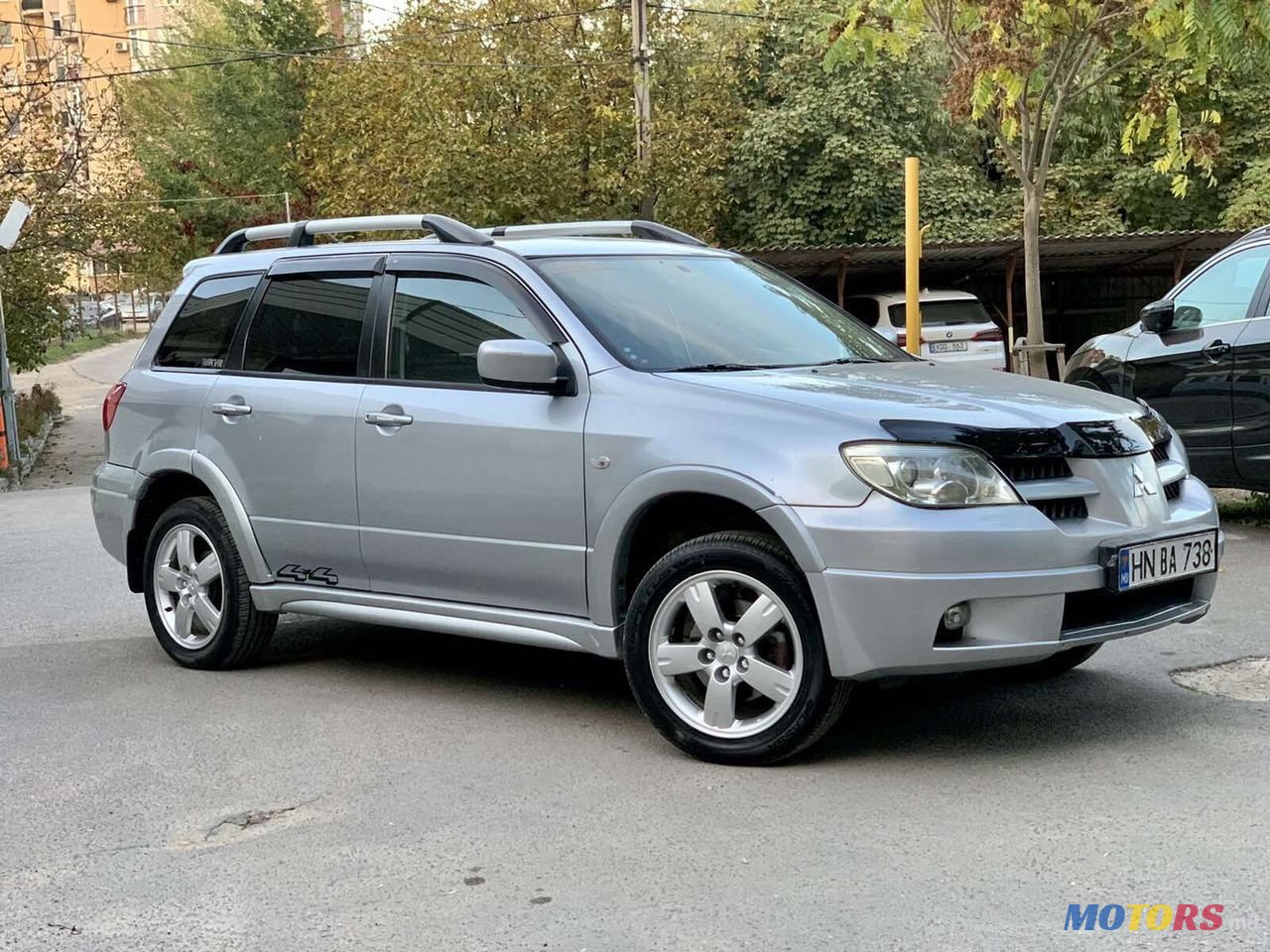 2007' Mitsubishi Outlander photo #5