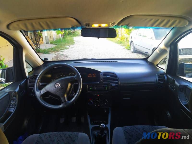 2001' Opel Zafira photo #5