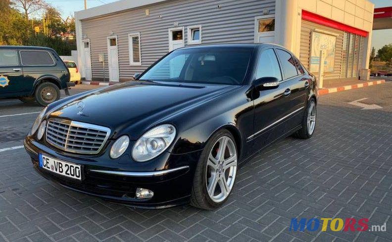 2006' Mercedes-Benz E photo #1