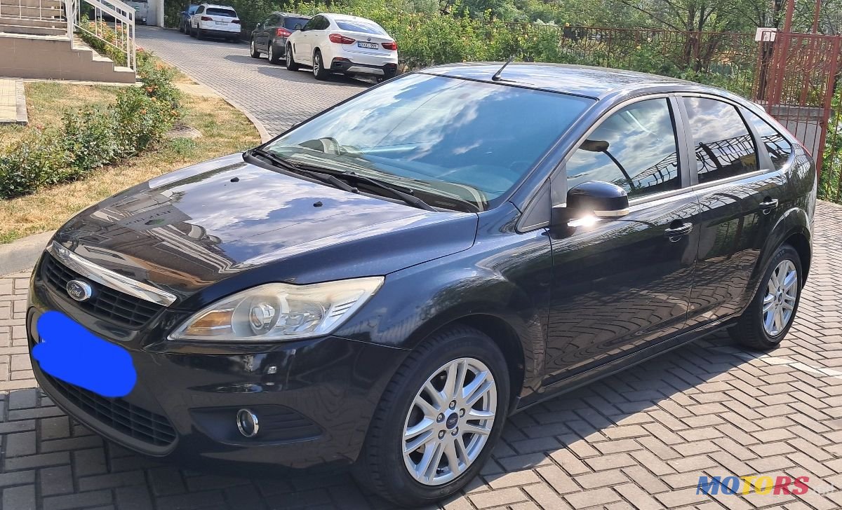 2009' Ford Focus photo #2