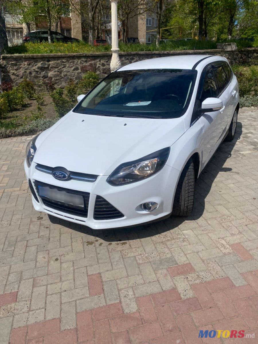 2014' Ford Focus photo #4