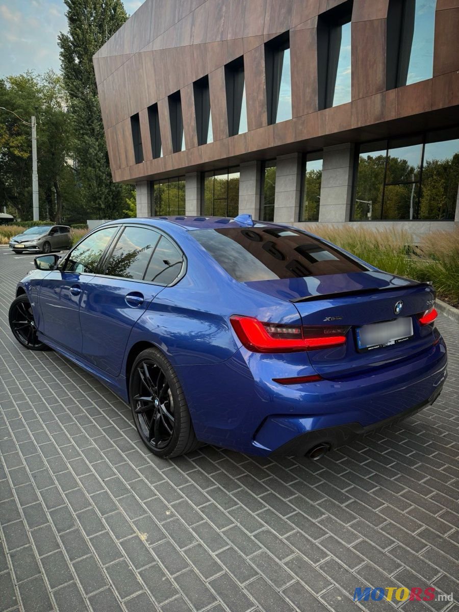 2021' BMW 3 Series photo #4