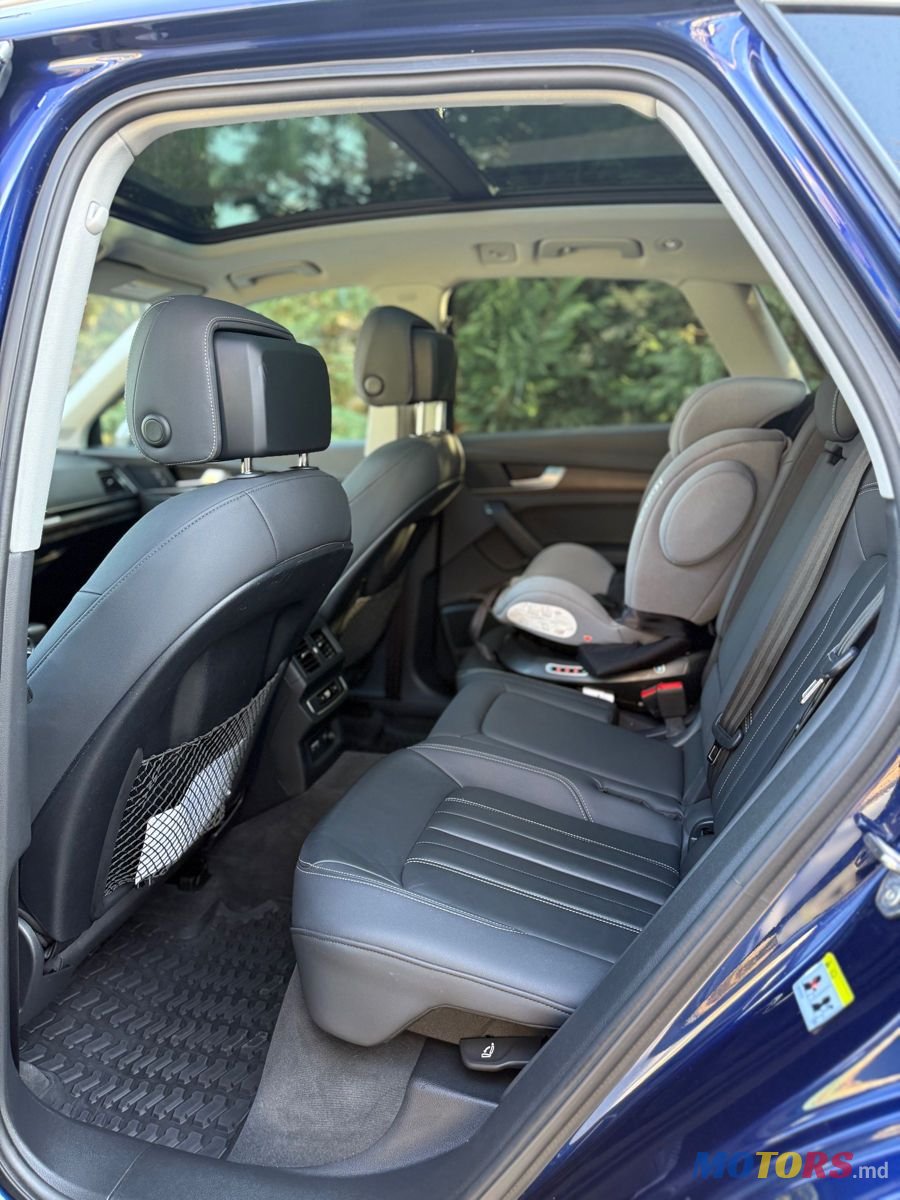 2021' Audi Q5 photo #6