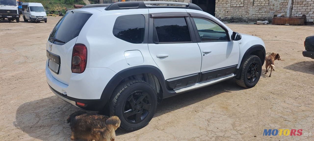 2012' Dacia Duster photo #2