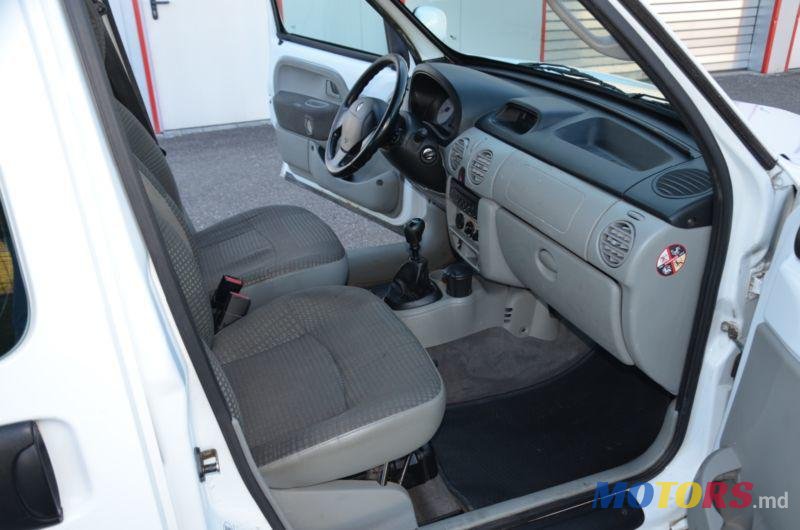 2007' Renault Kangoo photo #2