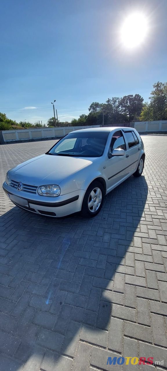 2000' Volkswagen Golf photo #5