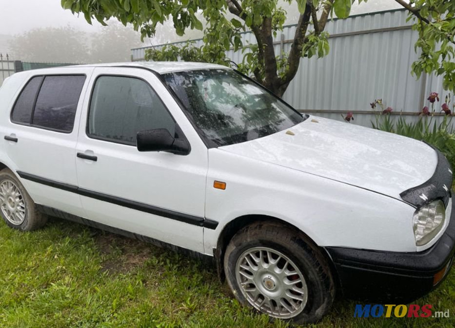1995' Volkswagen Golf photo #2