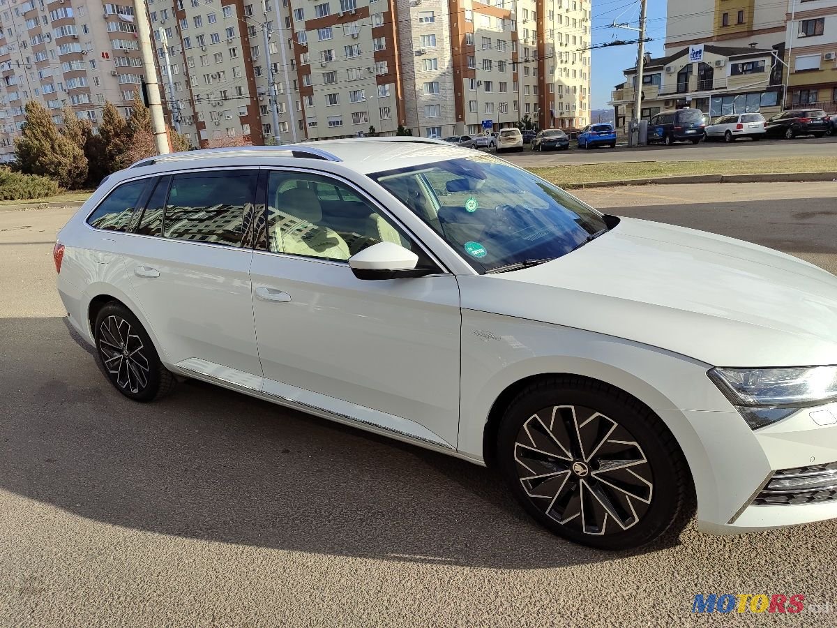 2019' Skoda Superb photo #1