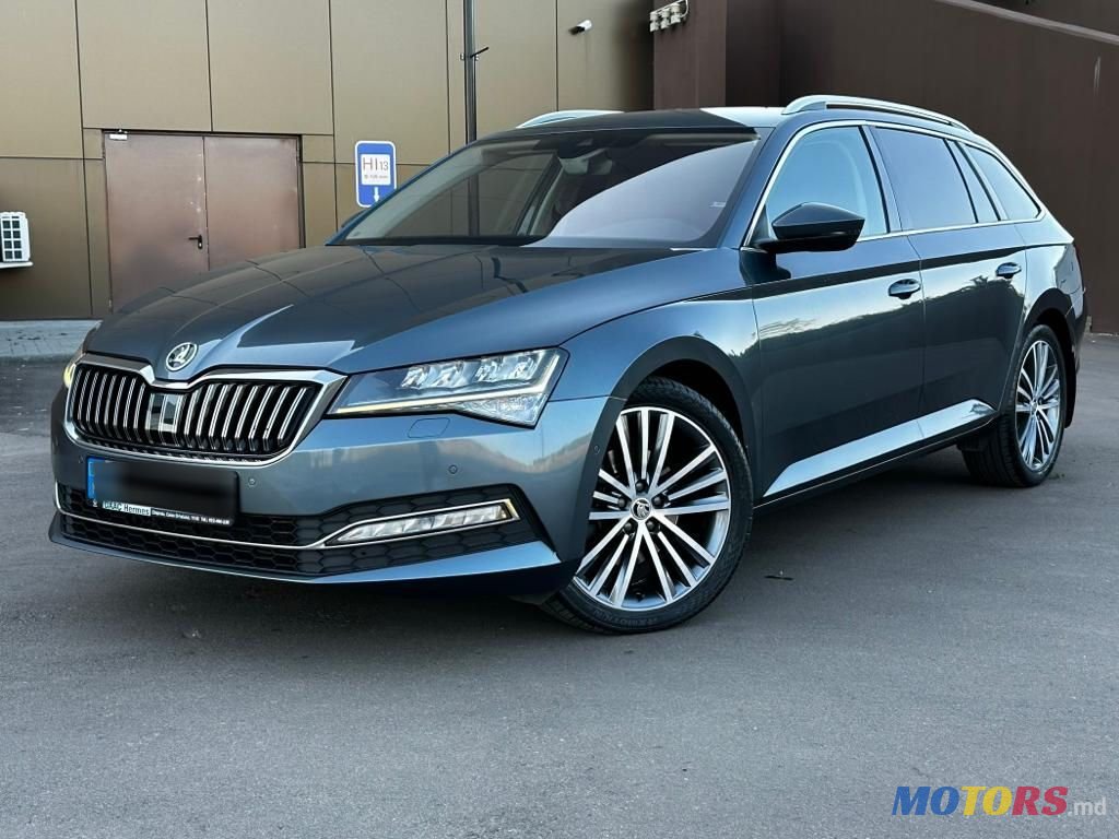 2021' Skoda Superb photo #1