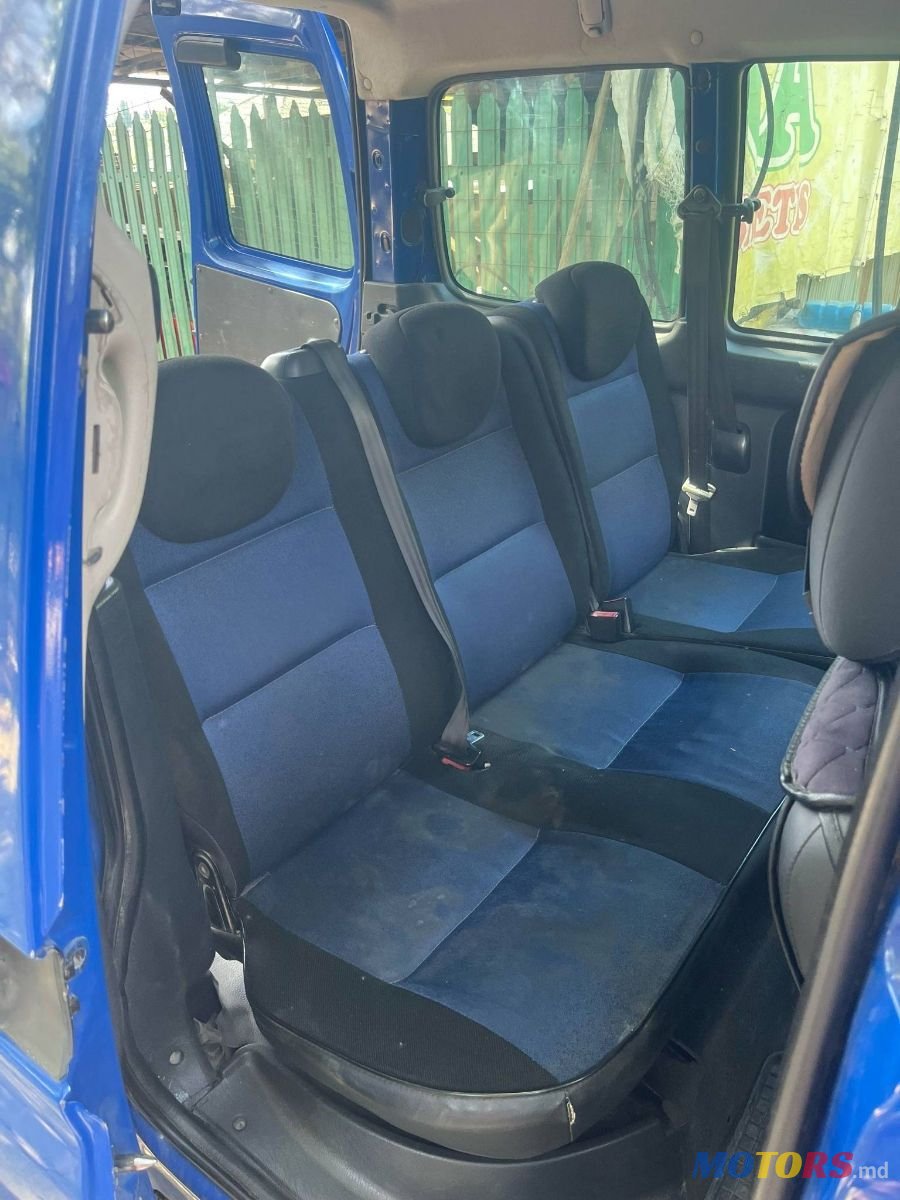 2004' Peugeot Boxer photo #3