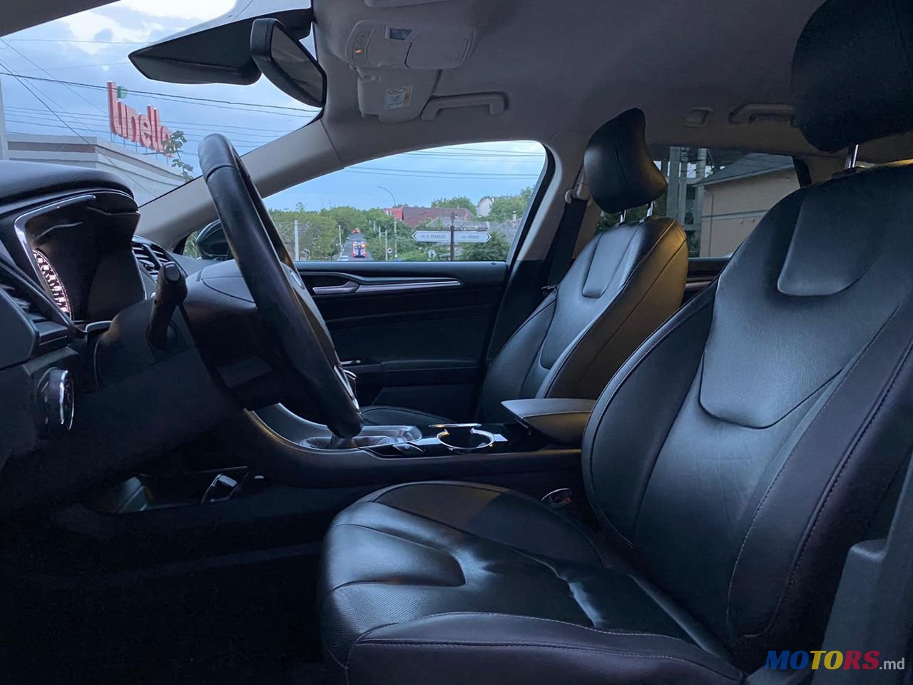 2015' Ford Mondeo photo #6