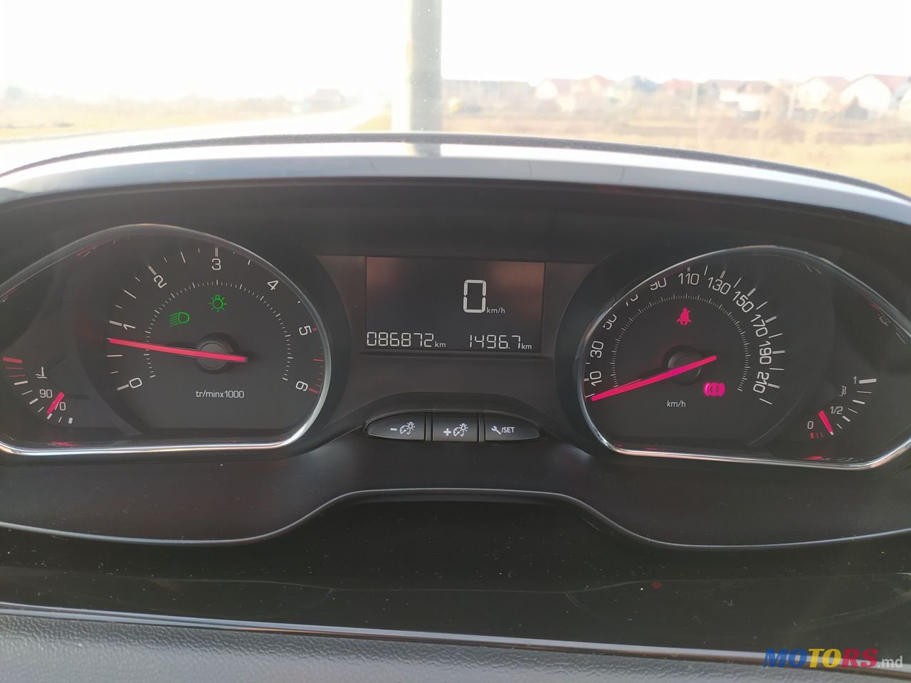 2013' Peugeot 208 photo #6