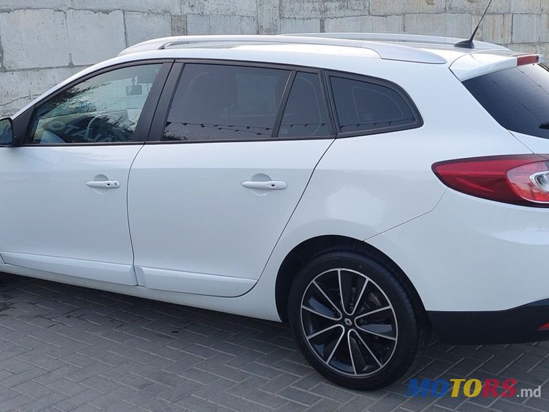 2015' Renault Megane photo #3