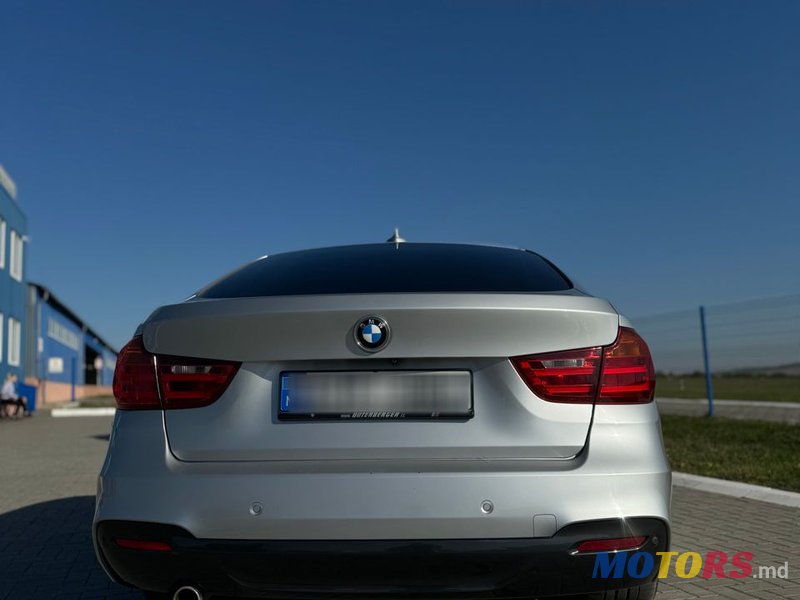 2015' BMW 3 Series Gran Turismo photo #3