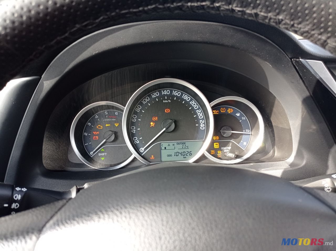 2015' Toyota Auris photo #6