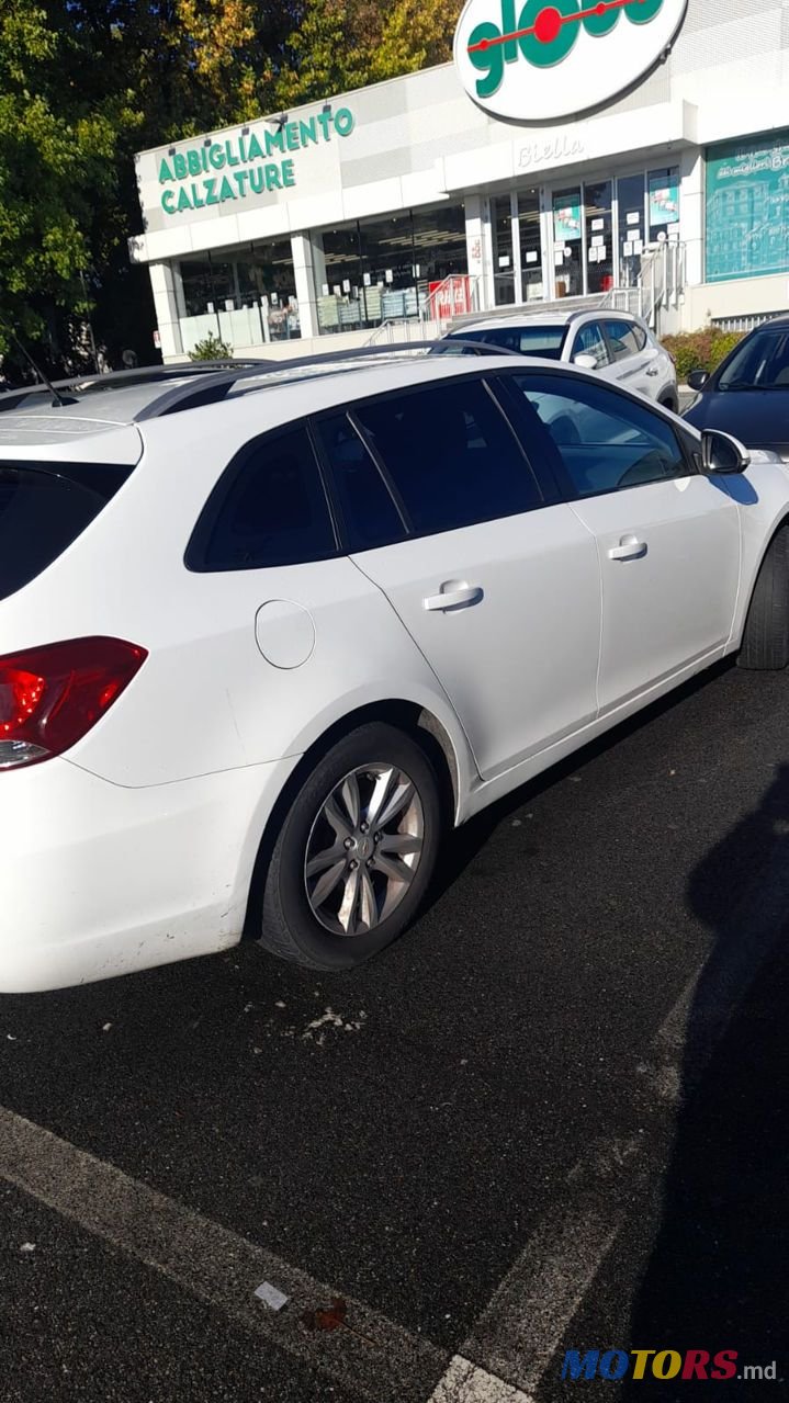 2013' Chevrolet Cruze photo #4