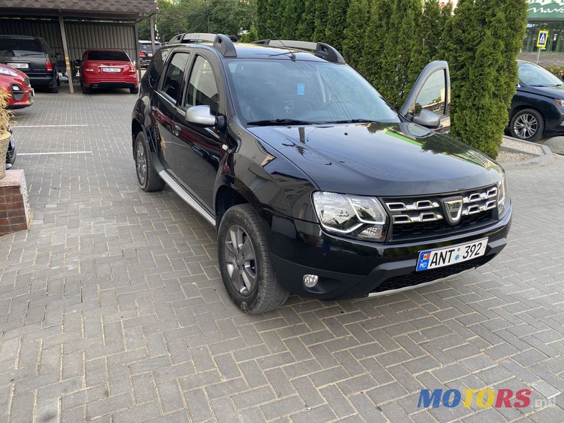 2015' Dacia Duster photo #2