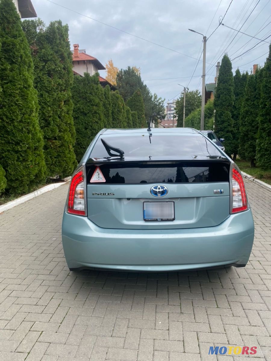 2015' Toyota Prius photo #3