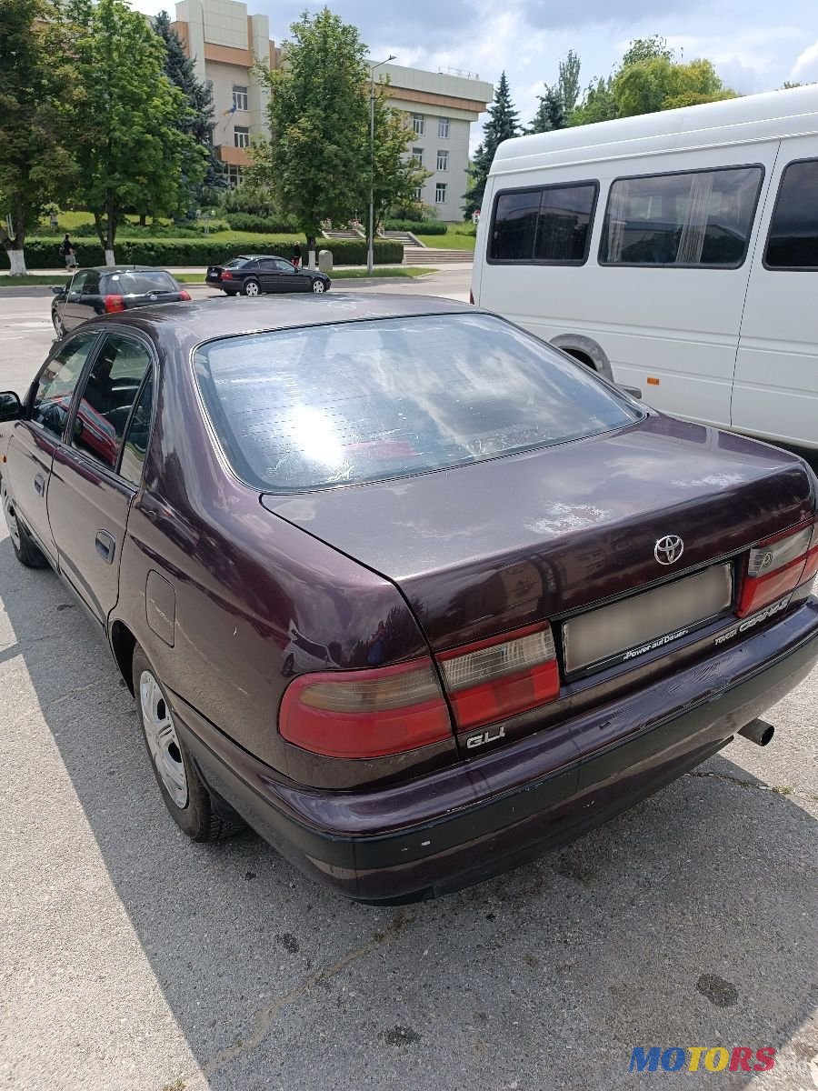 1992' Toyota Carina photo #4