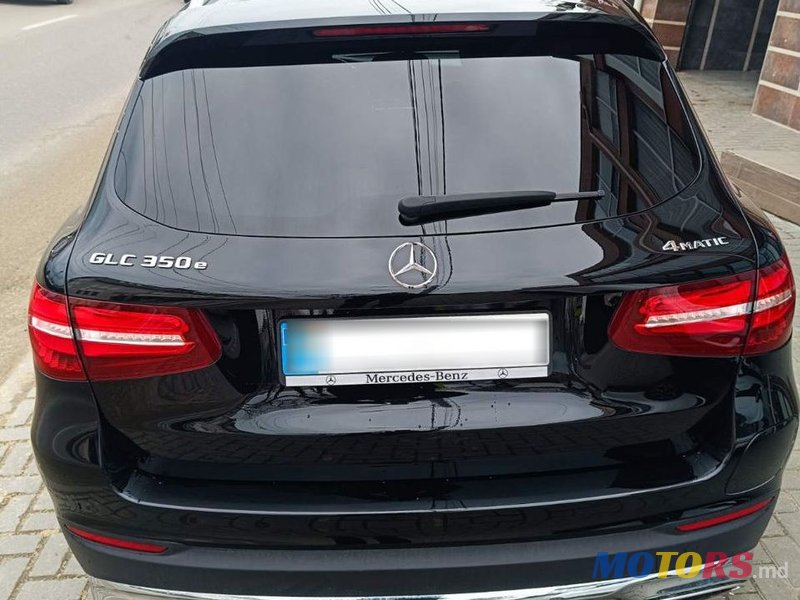 2019' Mercedes-Benz GLC photo #3