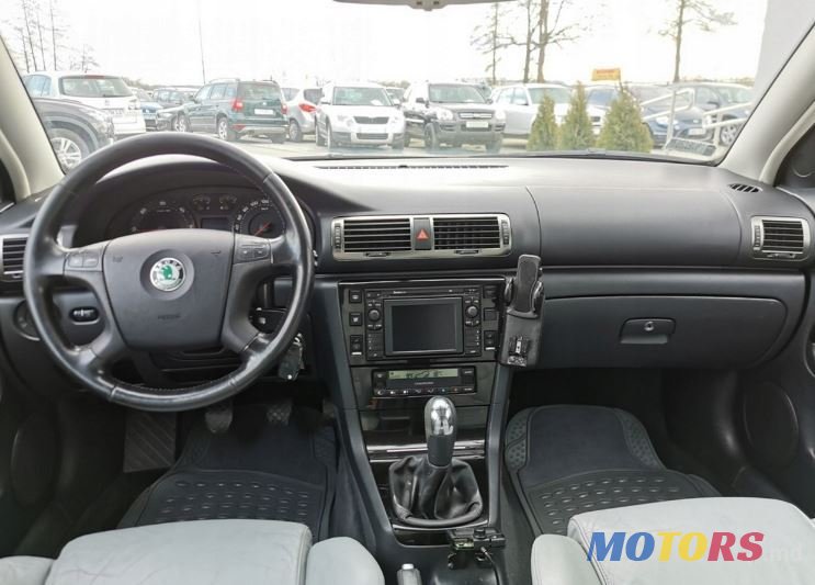 2005' Skoda Superb photo #1