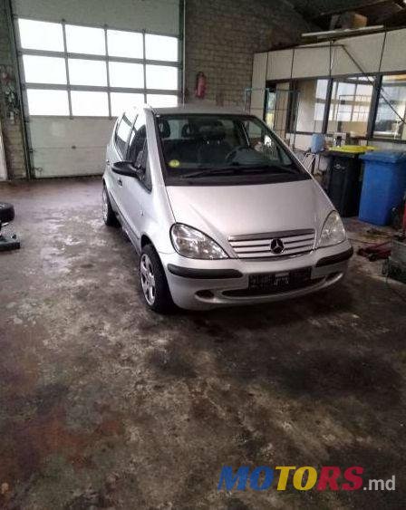 2001' Mercedes-Benz A photo #1