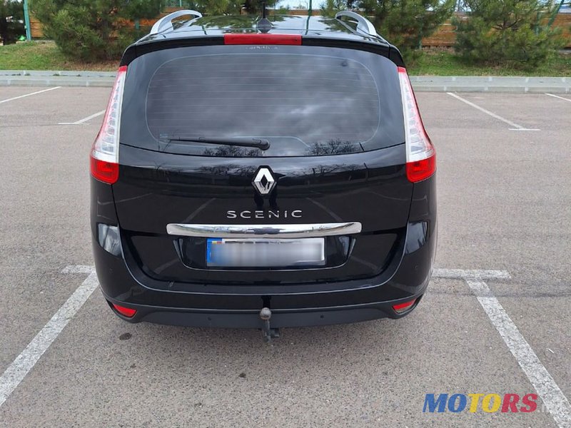 2012' Renault Grand Scenic photo #1