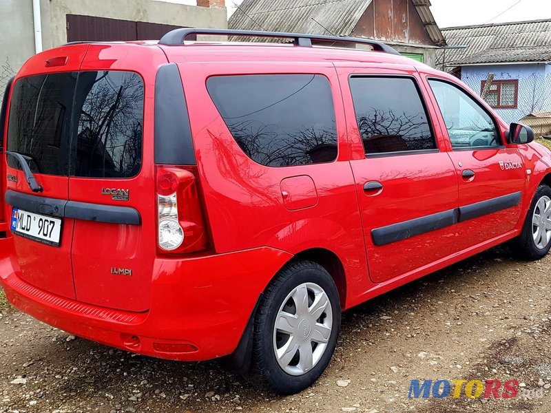 2010' Dacia Logan Mcv photo #3