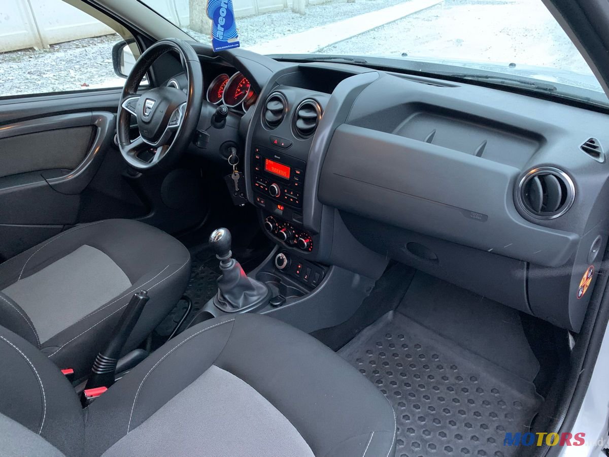 2017' Dacia Duster photo #6