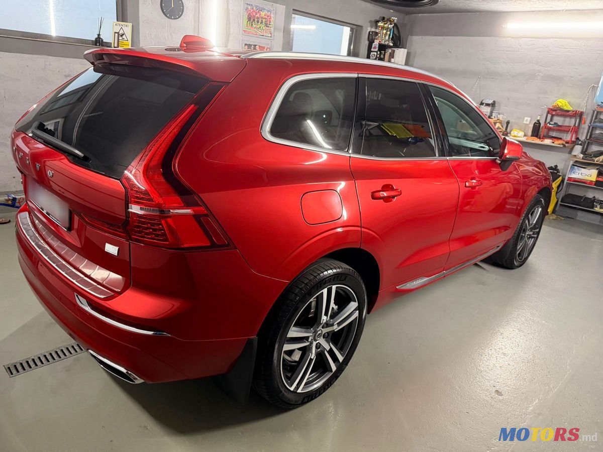 2020' Volvo XC60 photo #3