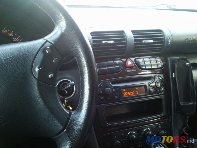 2003' Mercedes-Benz C-Class photo #5