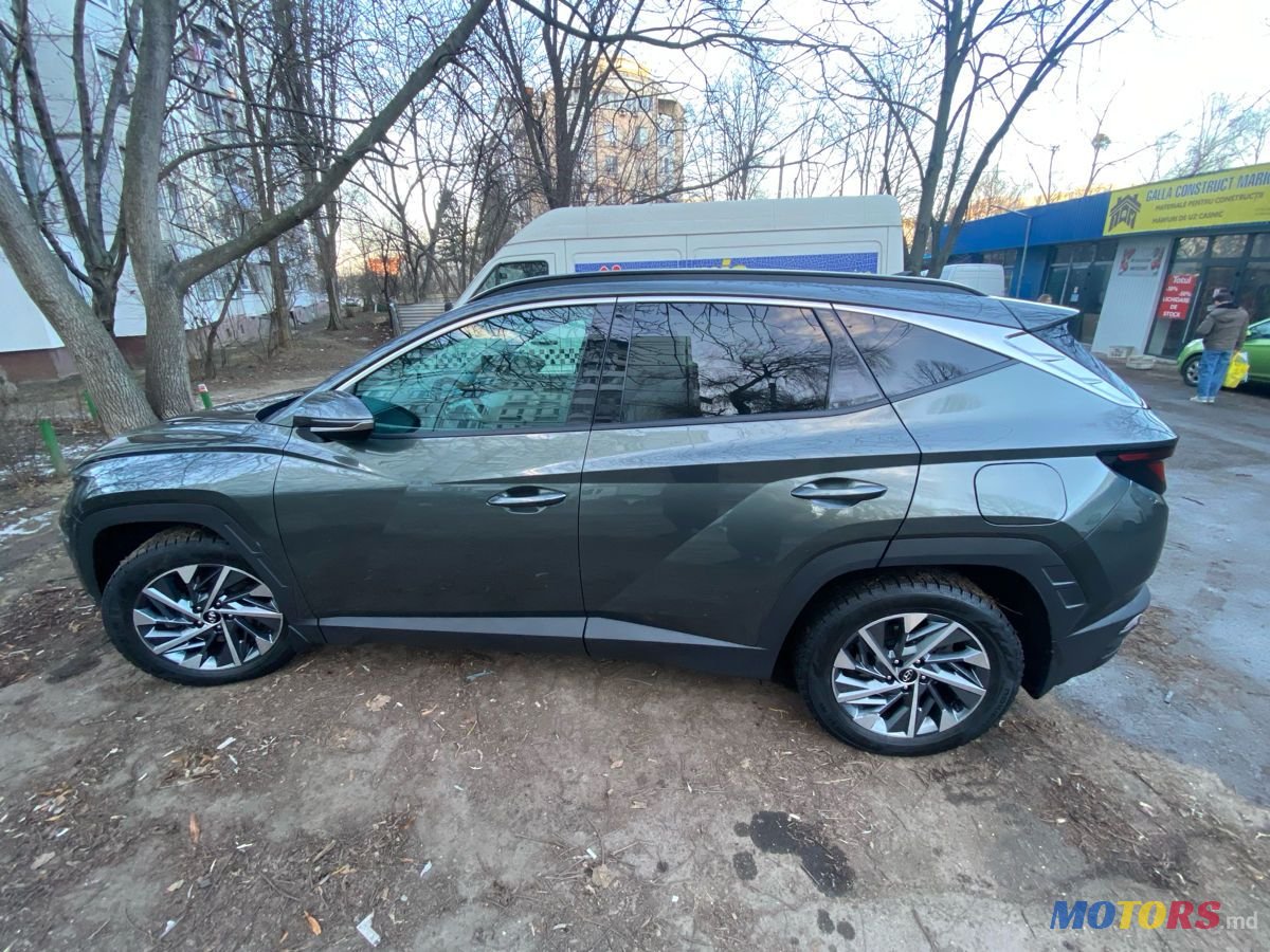 2022' Hyundai Tucson photo #2
