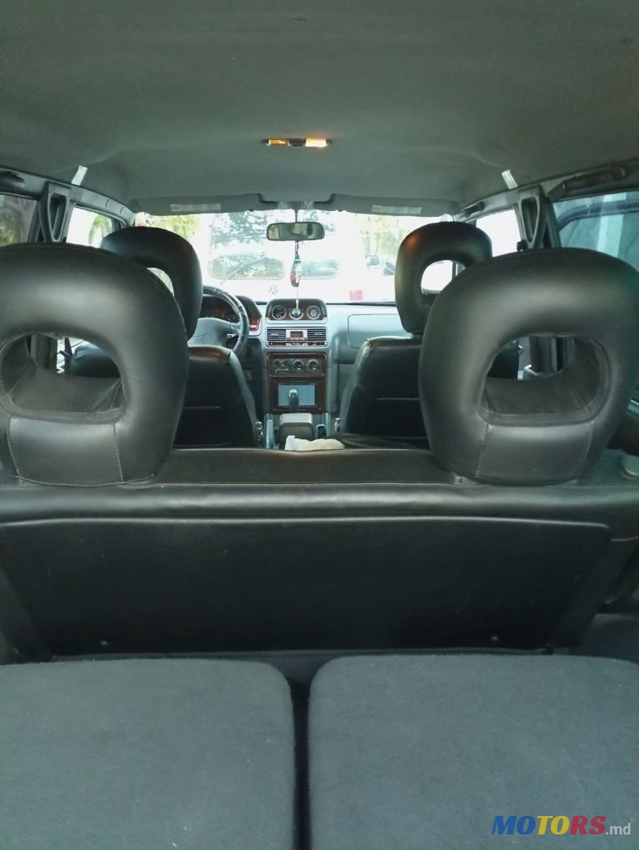 2003' Mitsubishi Pajero photo #6