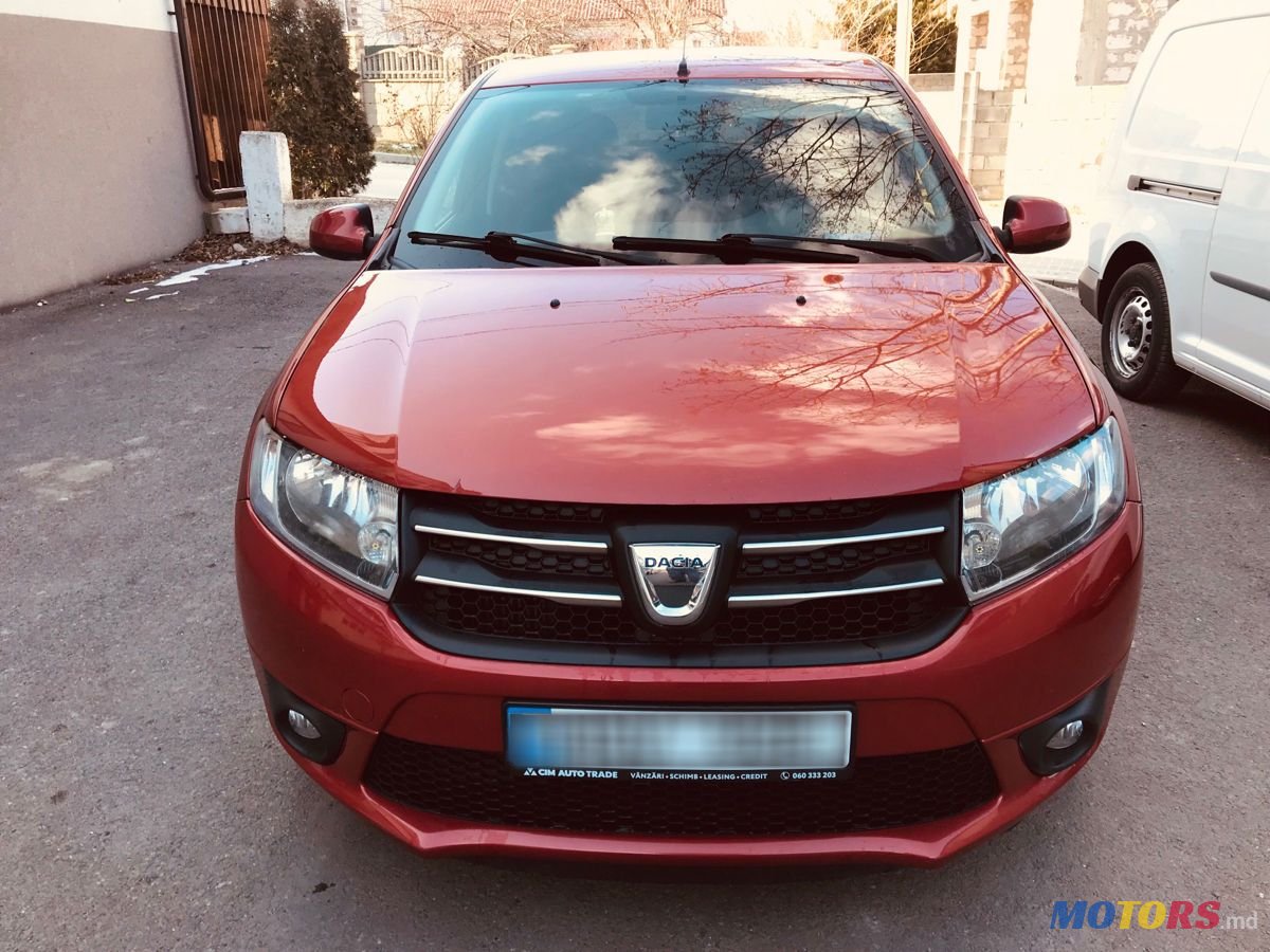 2015' Dacia Sandero photo #2