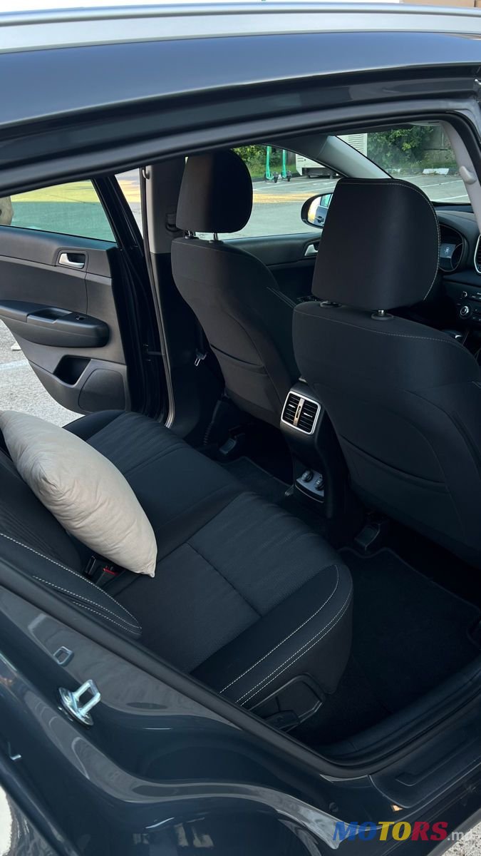 2021' Kia Sportage photo #5