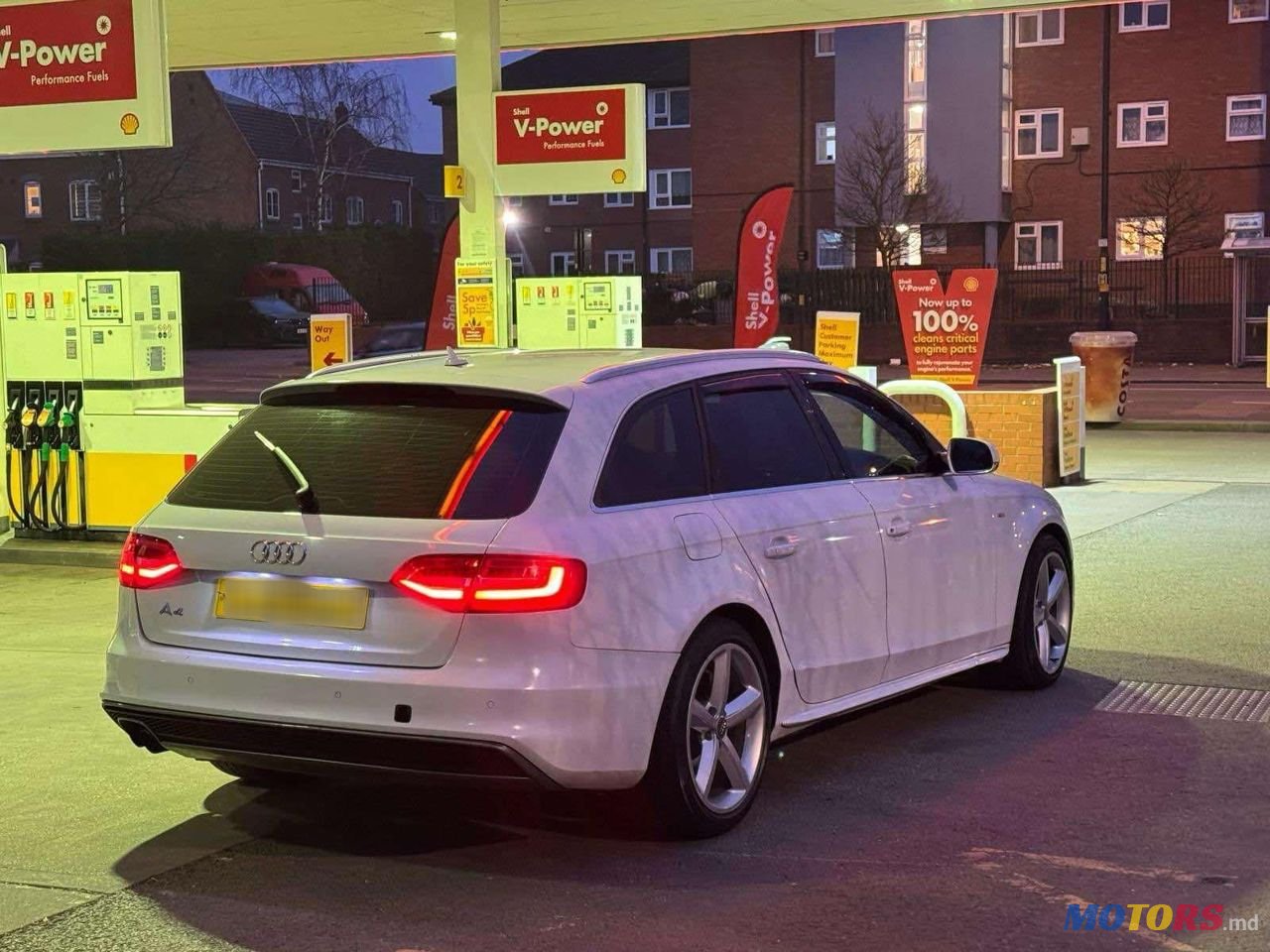 2013' Audi A4 photo #4