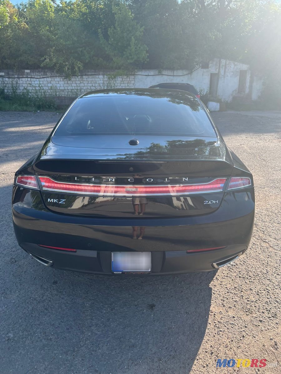 2015' Lincoln MKZ photo #5