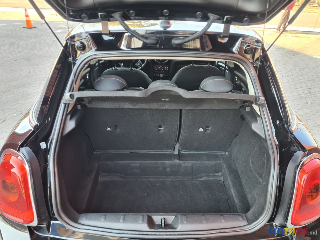 2015' MINI One photo #4