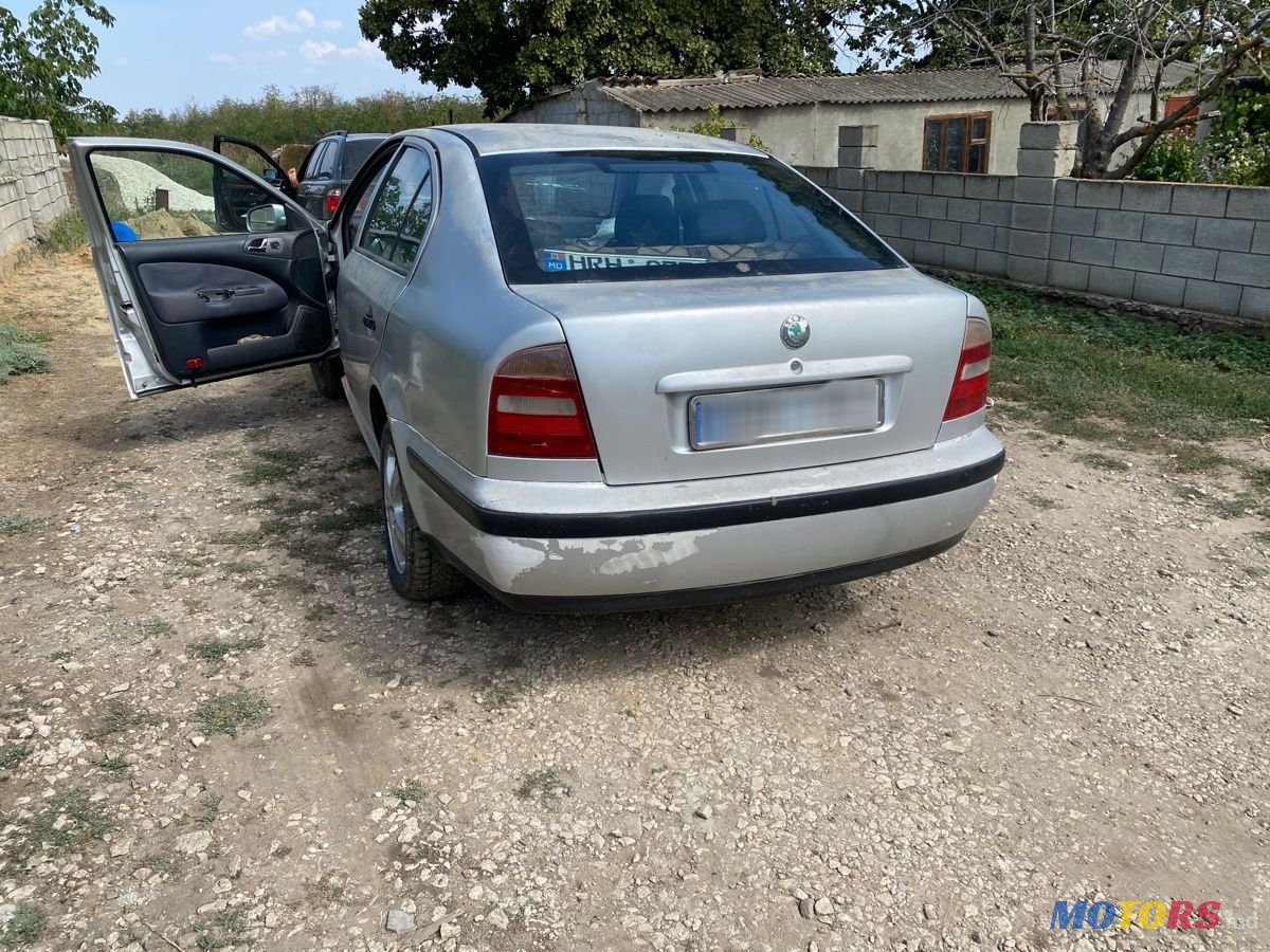 1998' Skoda Octavia photo #1