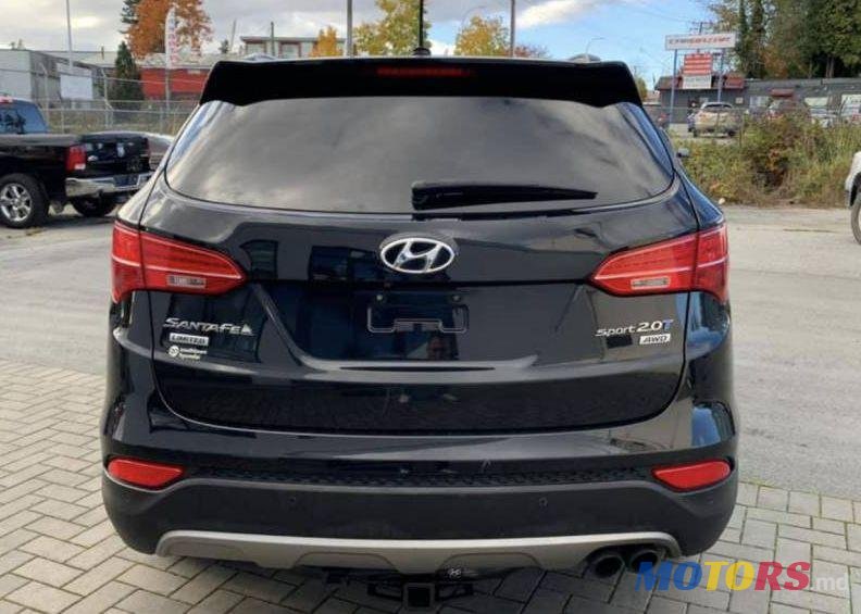 2013' Hyundai Santa Fe photo #2