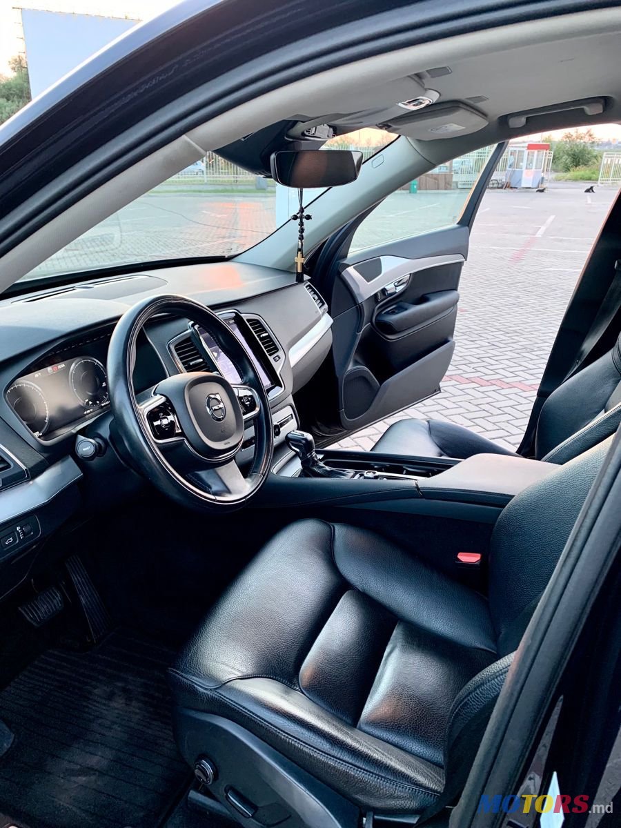 2015' Volvo XC90 photo #6