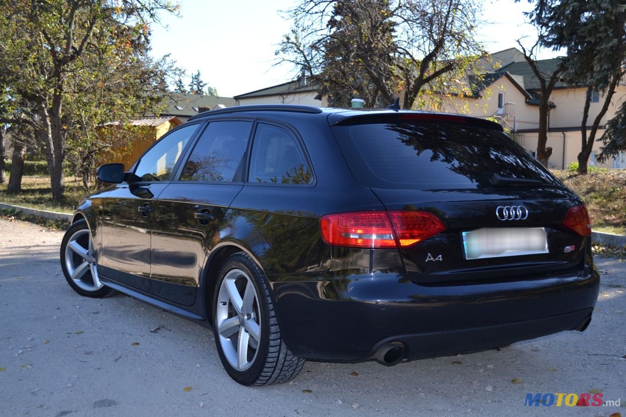 2010' Audi A4 photo #3