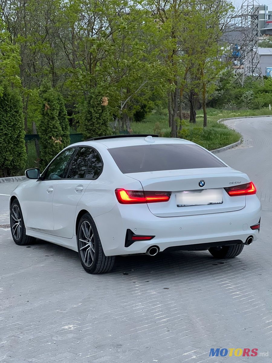 2021' BMW 3 Series photo #3