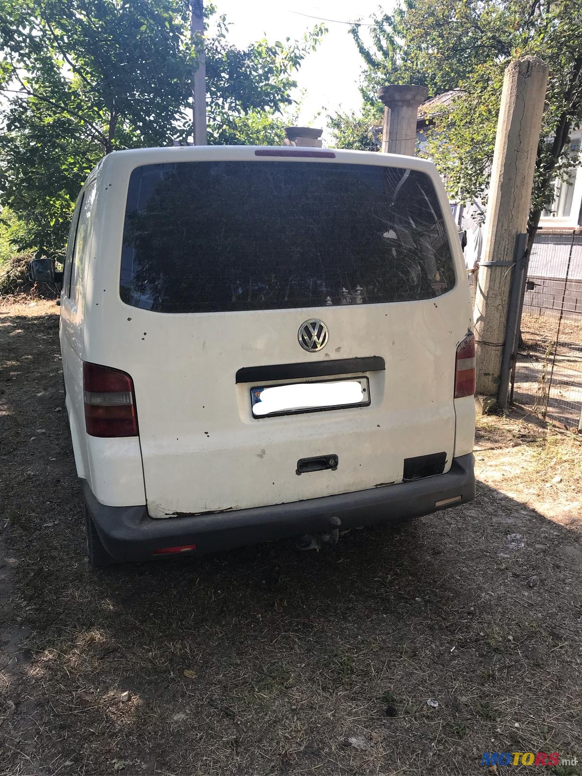 2005' Volkswagen T5 (Transporter) pass photo #3