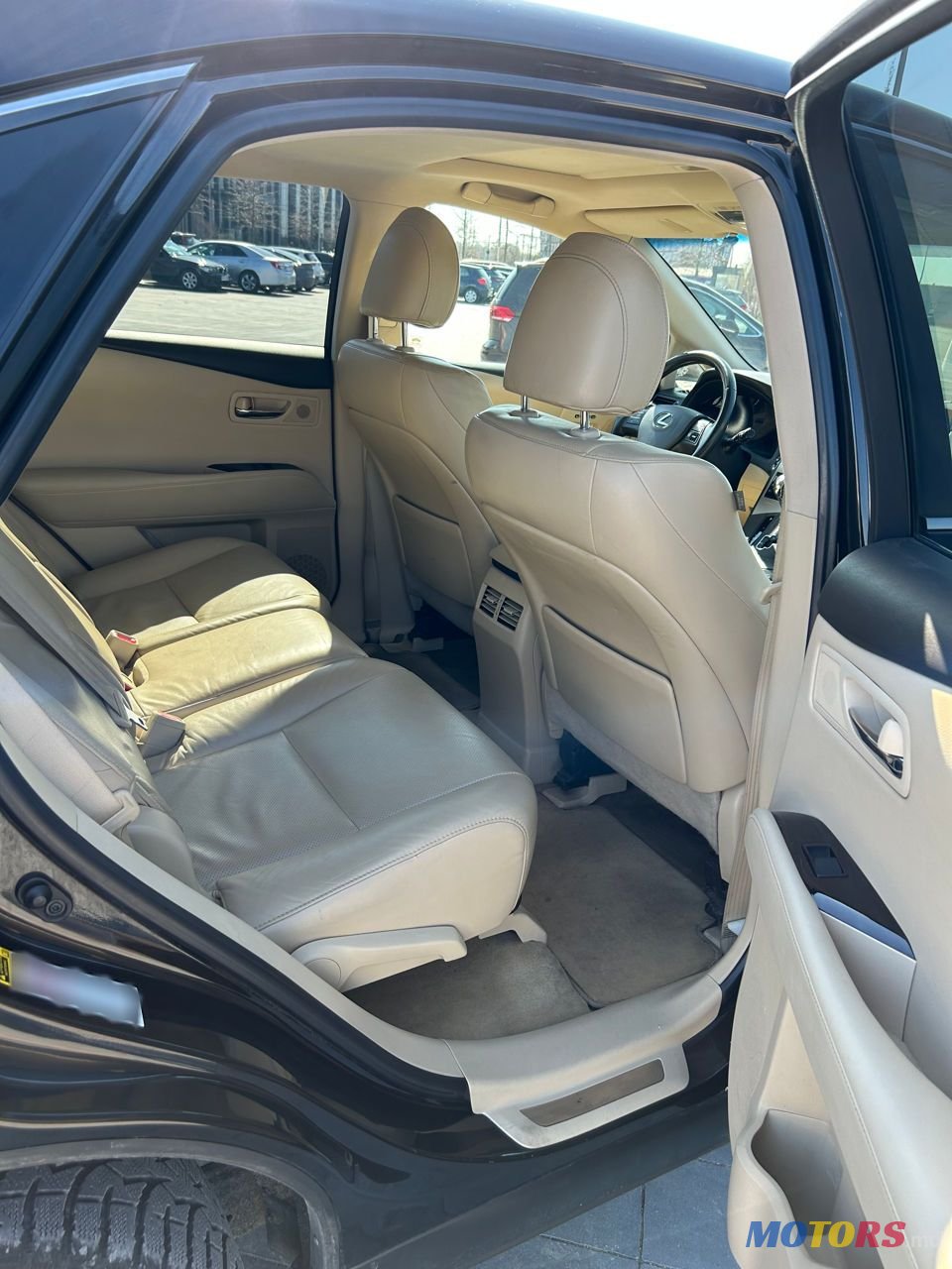 2011' Lexus Rx Series photo #2