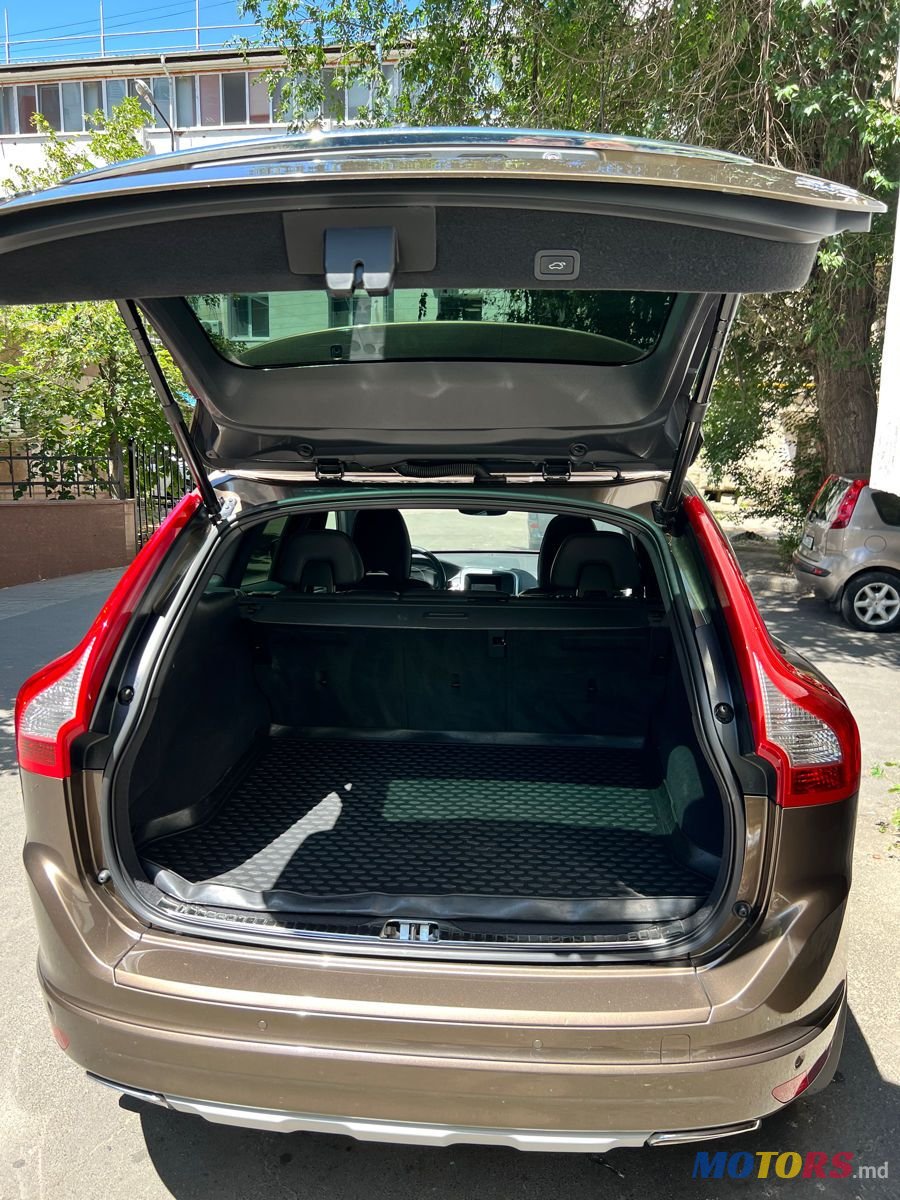 2016' Volvo XC60 photo #3