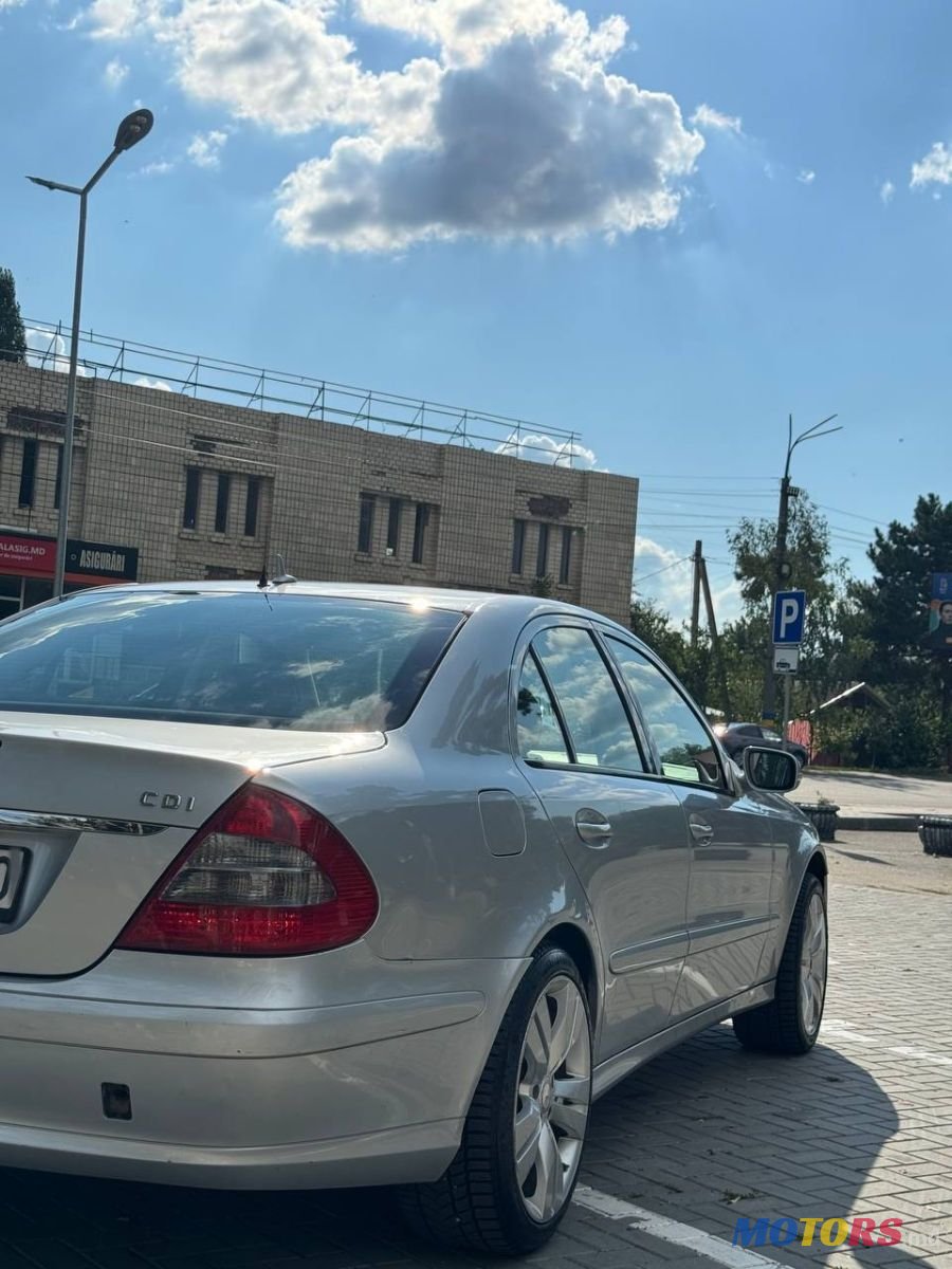 2007' Mercedes-Benz E-Class photo #6
