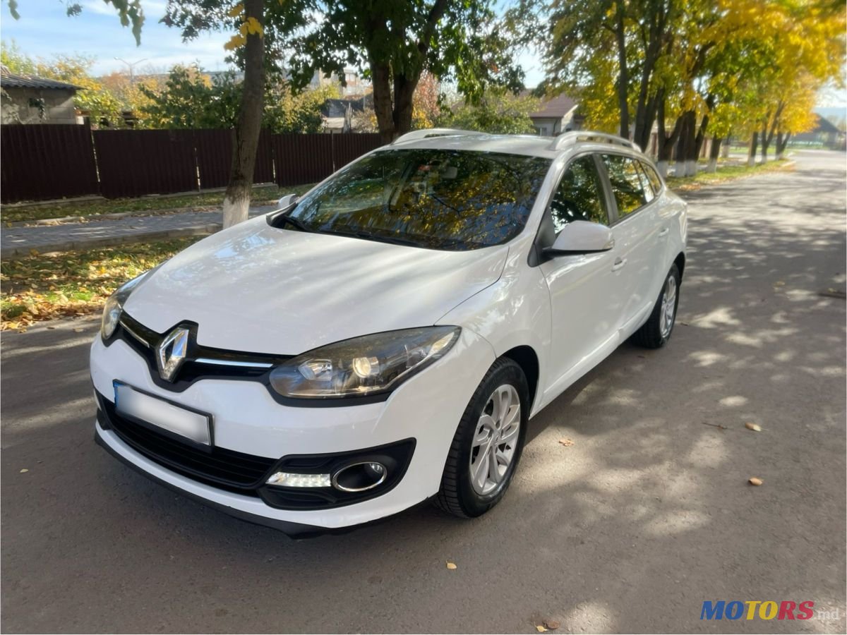 2015' Renault Megane photo #3