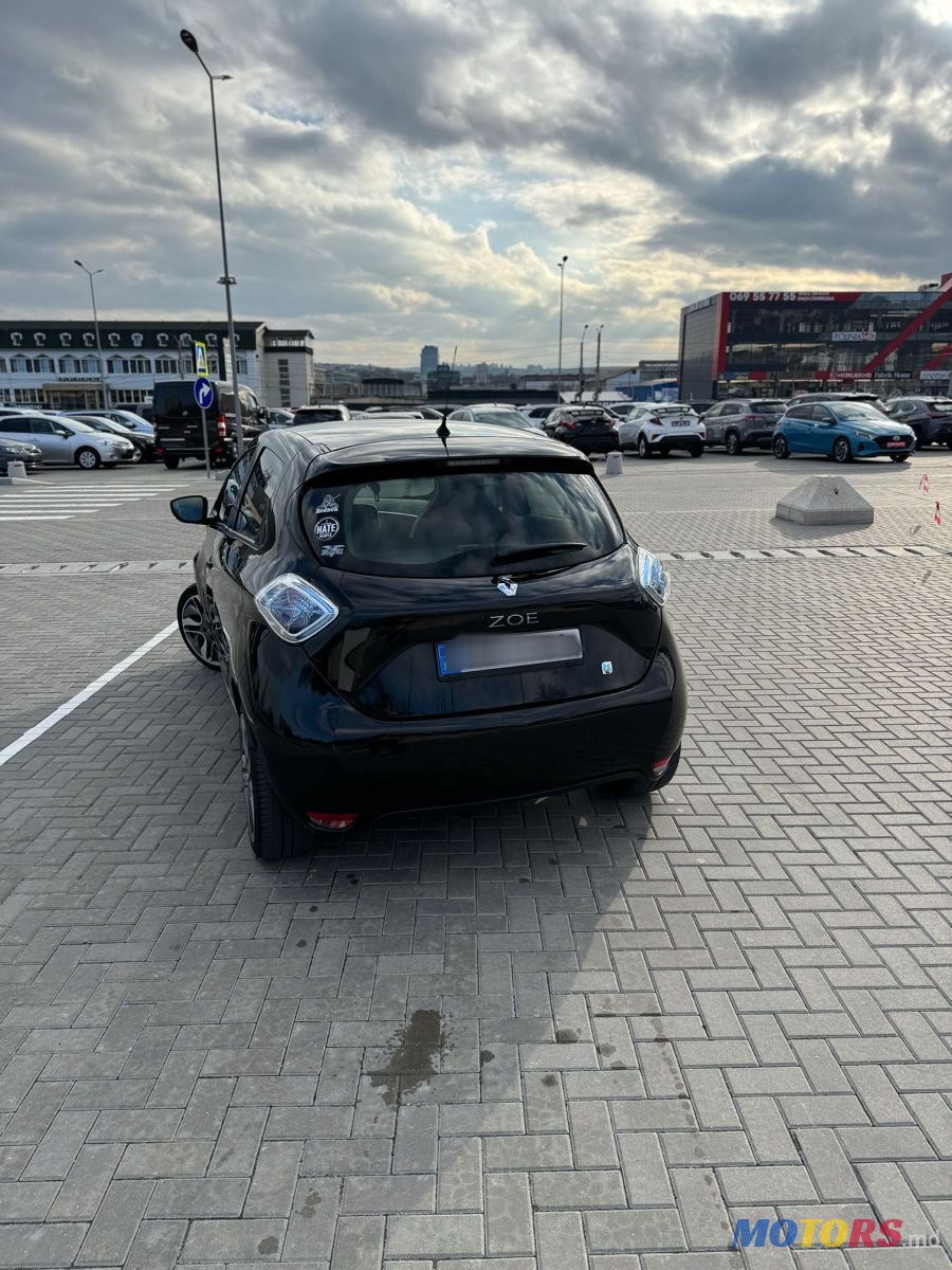 2016' Renault Zoe photo #4