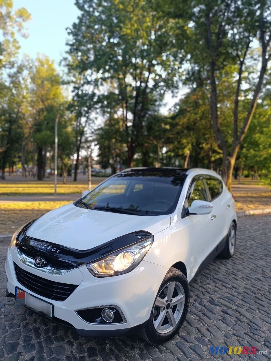 2012' Hyundai Tucson photo #1